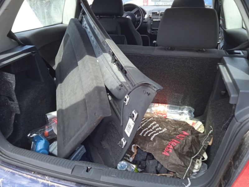 volkswagen polo iv sedán (9a4, 9a2, 9n2, 9a6) del año 2004