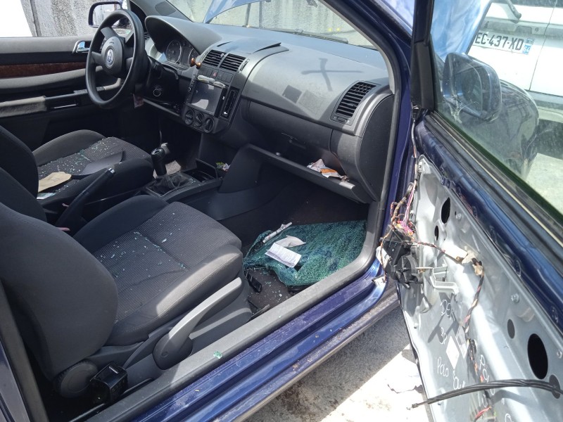 volkswagen polo iv sedán (9a4, 9a2, 9n2, 9a6) del año 2004