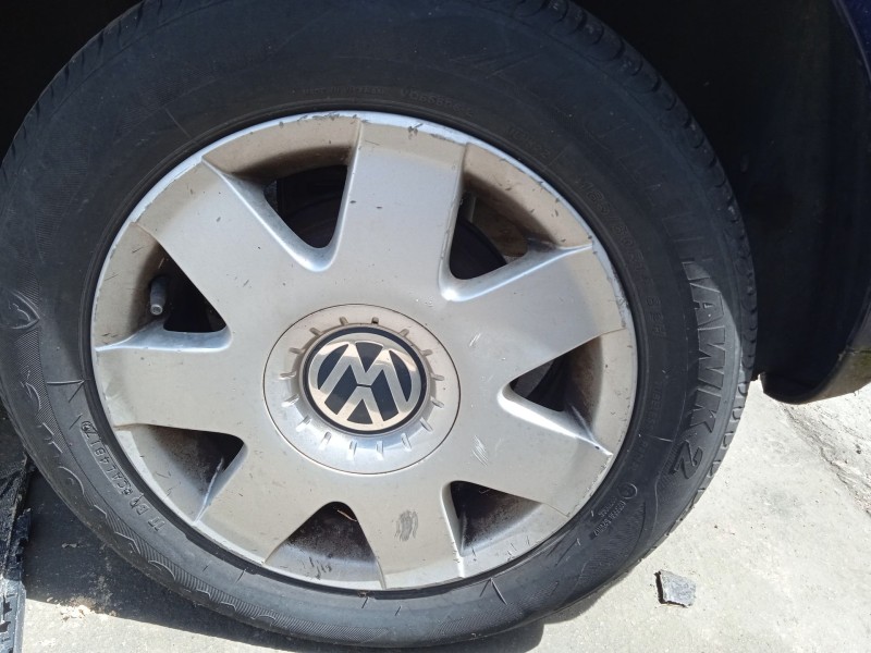 volkswagen polo iv sedán (9a4, 9a2, 9n2, 9a6) del año 2004