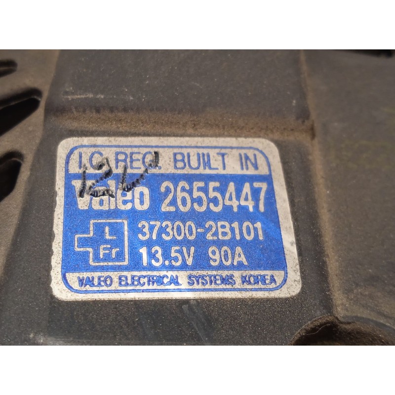 Recambio de alternador para hyundai i30 classic referencia OEM IAM 373002B101 2655447 
