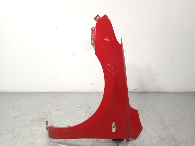 Recambio de aleta delantera izquierda para hyundai i30 classic referencia OEM IAM 663112L030  