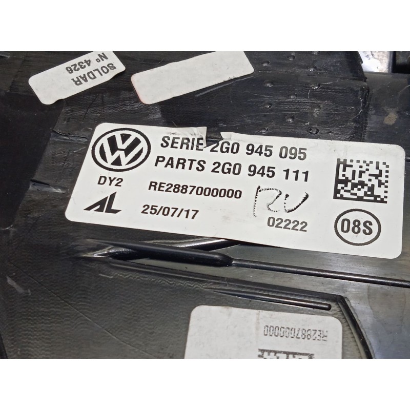 Recambio de piloto trasero izquierdo para volkswagen polo 1.0 tsi referencia OEM IAM 2G0945095 2G0945111 1T0945095G