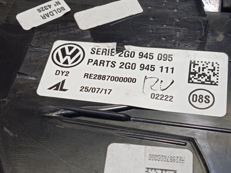 Recambio de piloto trasero izquierdo para volkswagen polo 1.0 tsi referencia OEM IAM 2G0945095 2G0945111 1T0945095G