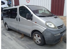 OPEL VIVARO A AUTOBÚS (X83)