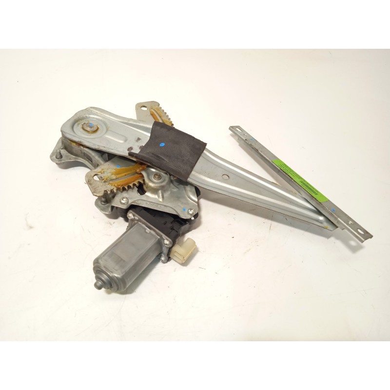 Recambio de elevalunas trasero derecho para nissan note acenta referencia OEM IAM 827003VV0A 827311HB1A 827003VV0AUC