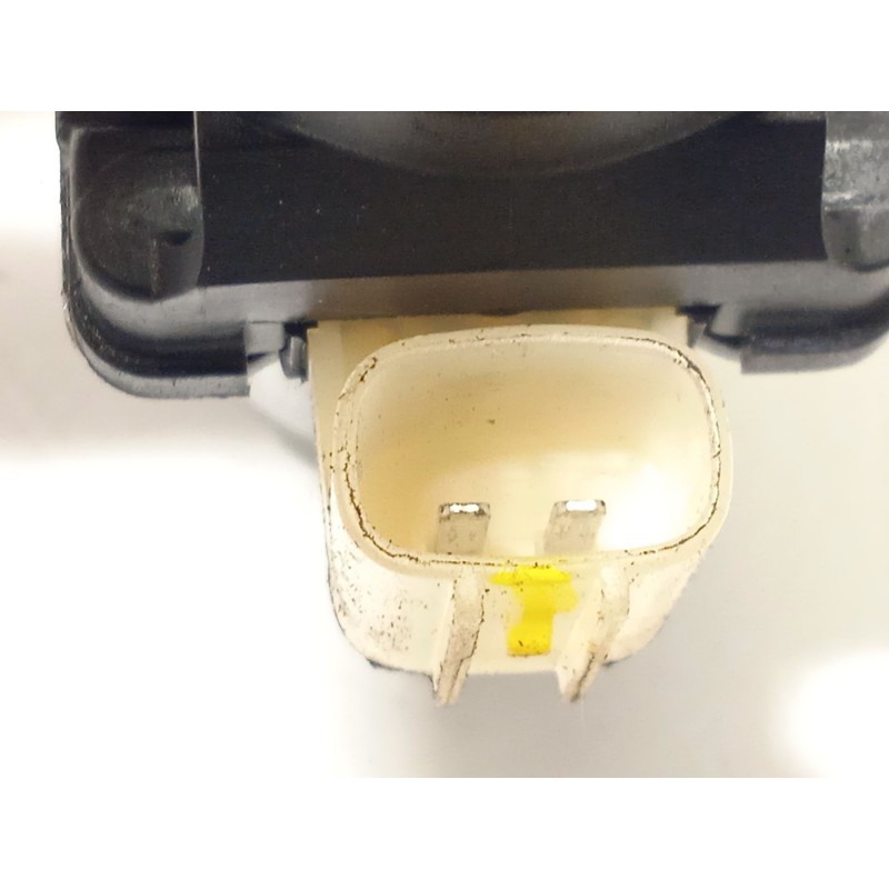 Recambio de elevalunas trasero derecho para nissan note acenta referencia OEM IAM 827003VV0A 827311HB1A 827003VV0AUC