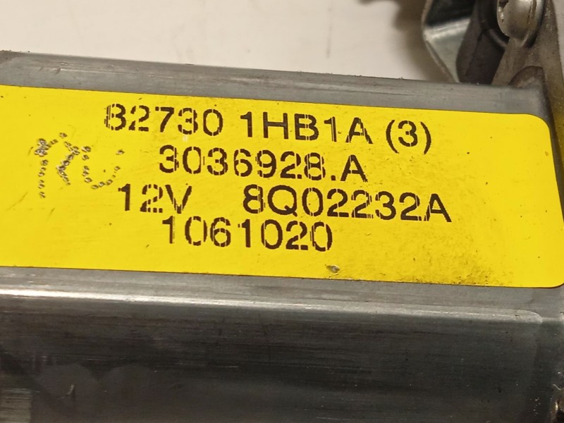Recambio de elevalunas trasero izquierdo para nissan note acenta referencia OEM IAM 827013VV0A 827301HB1A 827013VV0AUC