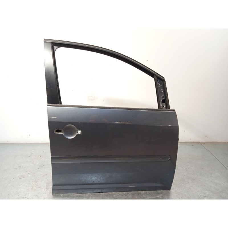 Recambio de puerta delantera derecha para volkswagen touran (1t1, 1t2) 1.9 tdi referencia OEM IAM 1T0831056AB  