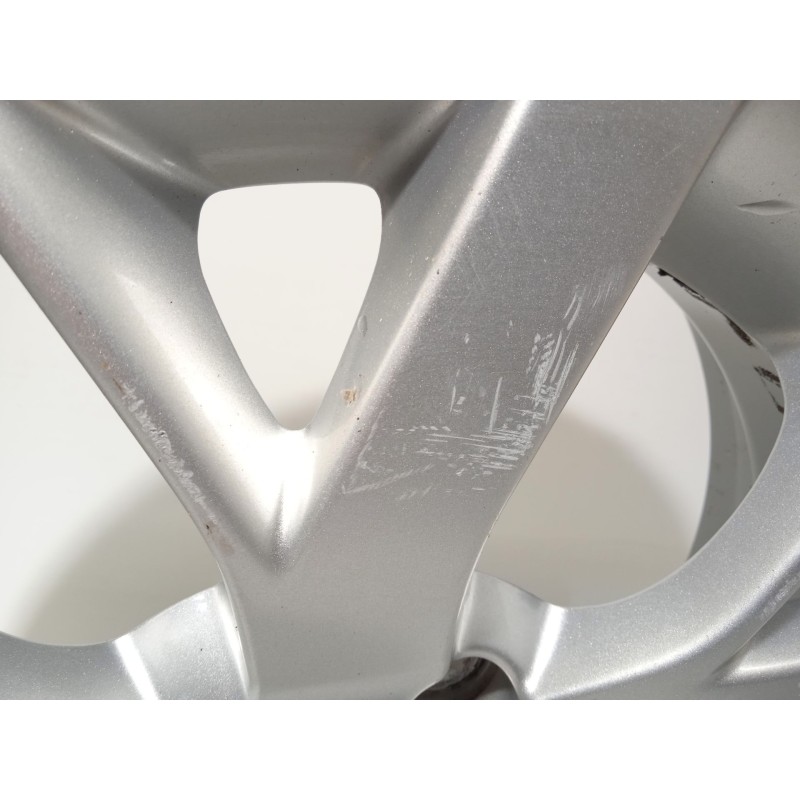 Recambio de llanta para nissan note acenta referencia OEM IAM SA303VU1A D03003VU1A 