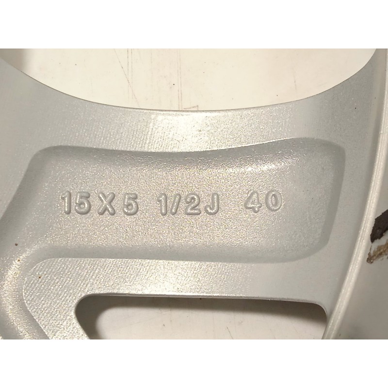 Recambio de llanta para nissan note acenta referencia OEM IAM SA303VU1A D03003VU1A 