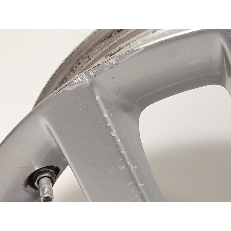 Recambio de llanta para nissan note acenta referencia OEM IAM SA303VU1A D03003VU1A 