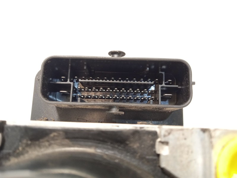 Recambio de abs para nissan note acenta referencia OEM IAM 476603VU0B 06210228424 28515621003