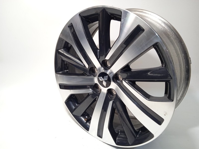 Recambio de llanta para mitsubishi asx 2.0 mivec cat referencia OEM IAM 4250F838  