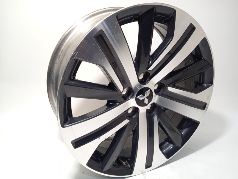 Recambio de llanta para mitsubishi asx 2.0 mivec cat referencia OEM IAM 4250F838  