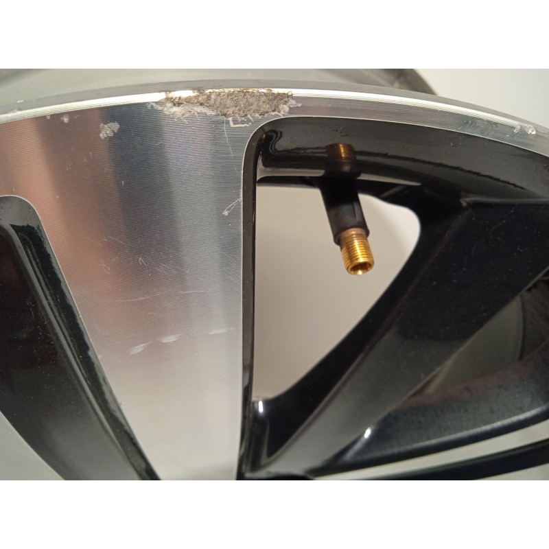 Recambio de llanta para mitsubishi asx 2.0 mivec cat referencia OEM IAM 4250F838  