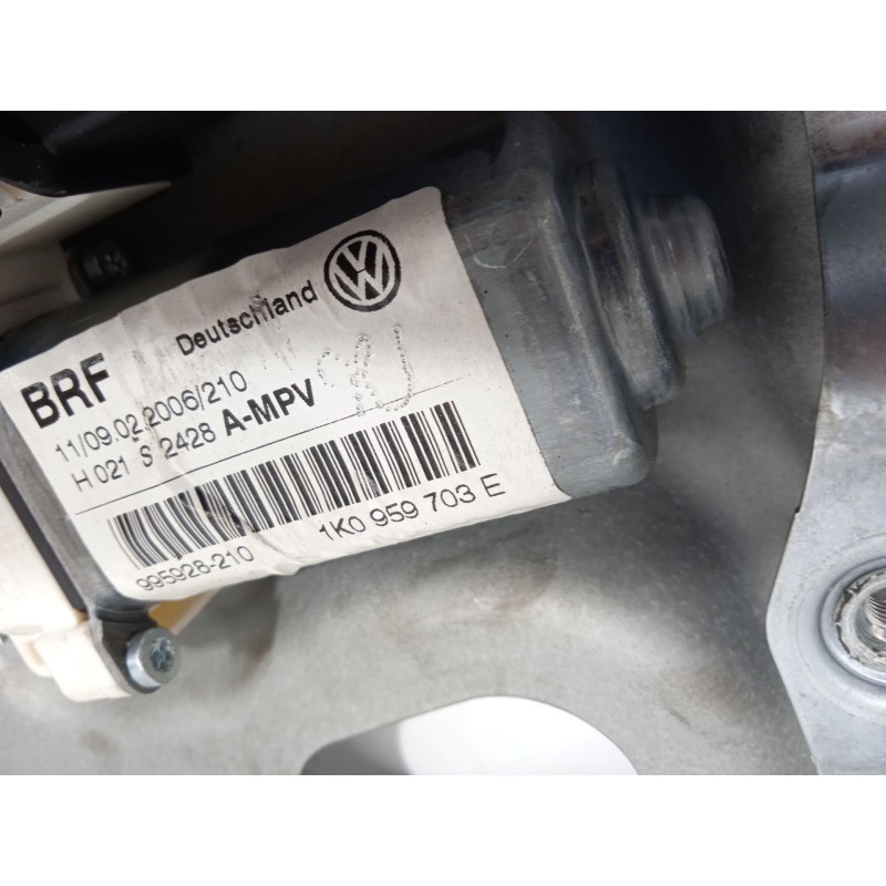 Recambio de elevalunas trasero izquierdo para volkswagen touran (1t1, 1t2) 1.9 tdi referencia OEM IAM 1T0839729J 1K0959703E 