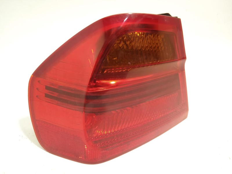 Recambio de piloto trasero izquierdo para bmw serie 3 berlina (e90) 320d referencia OEM IAM 6937457 63216937457 