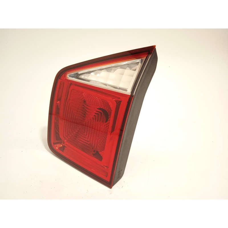 Recambio de piloto trasero derecho interior para chevrolet orlando lt referencia OEM IAM 42334062  