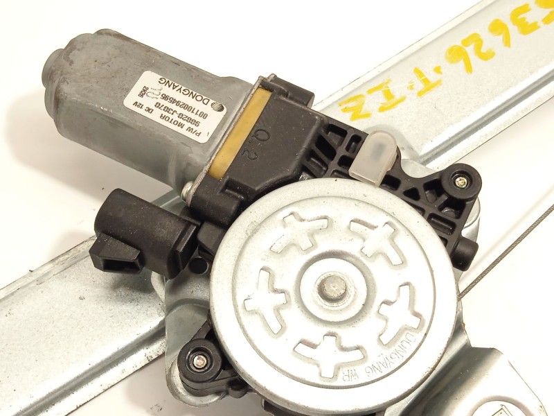 Recambio de elevalunas trasero izquierdo para chevrolet orlando lt referencia OEM IAM 98820J3070  