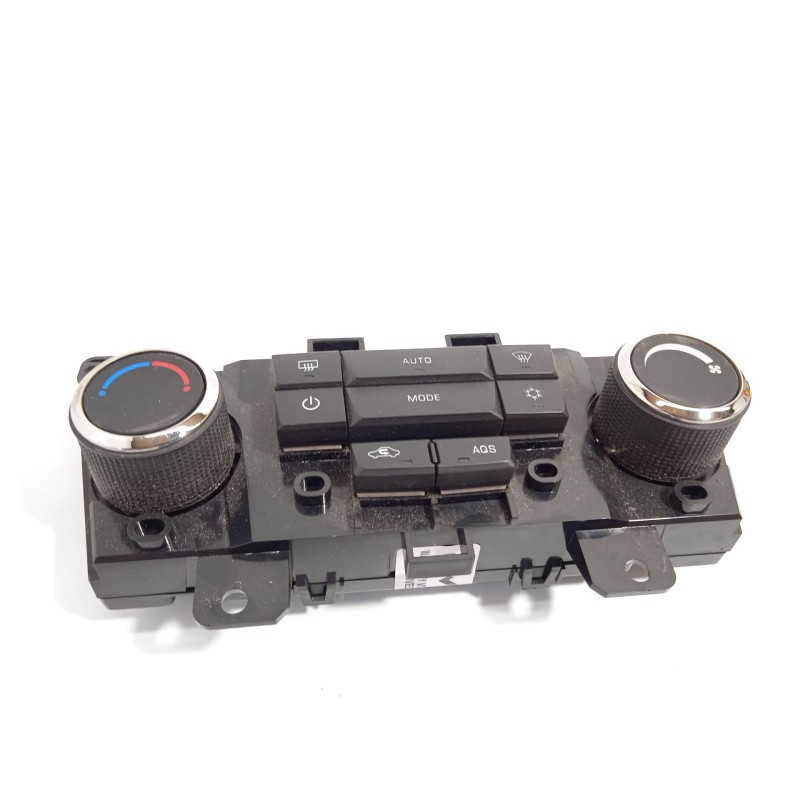 Recambio de mando climatizador para chevrolet orlando lt referencia OEM IAM 12318554  3862028
