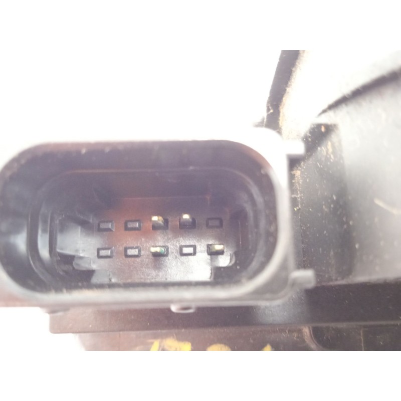 Recambio de cerradura puerta delantera derecha para chevrolet orlando lt referencia OEM IAM 13579523  