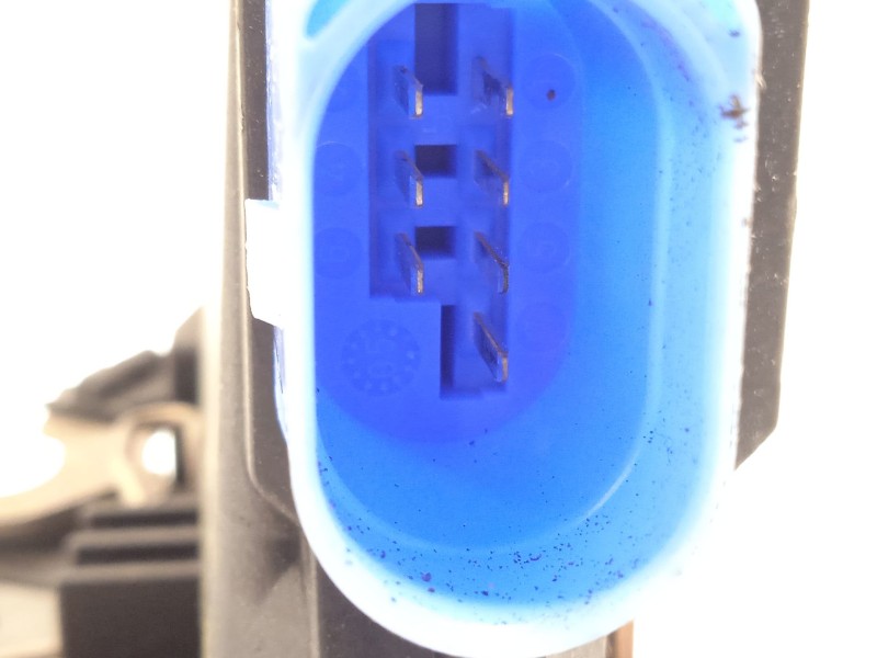 Recambio de cerradura puerta trasera derecha para volkswagen touran (1t1, 1t2) 1.9 tdi referencia OEM IAM 7L0839016  