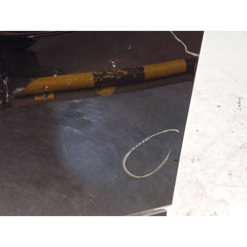 Recambio de puerta delantera izquierda para chevrolet orlando lt referencia OEM IAM 95242604  