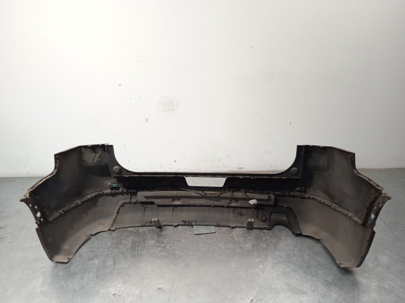 Recambio de paragolpes trasero para chevrolet orlando lt referencia OEM IAM 95913302  