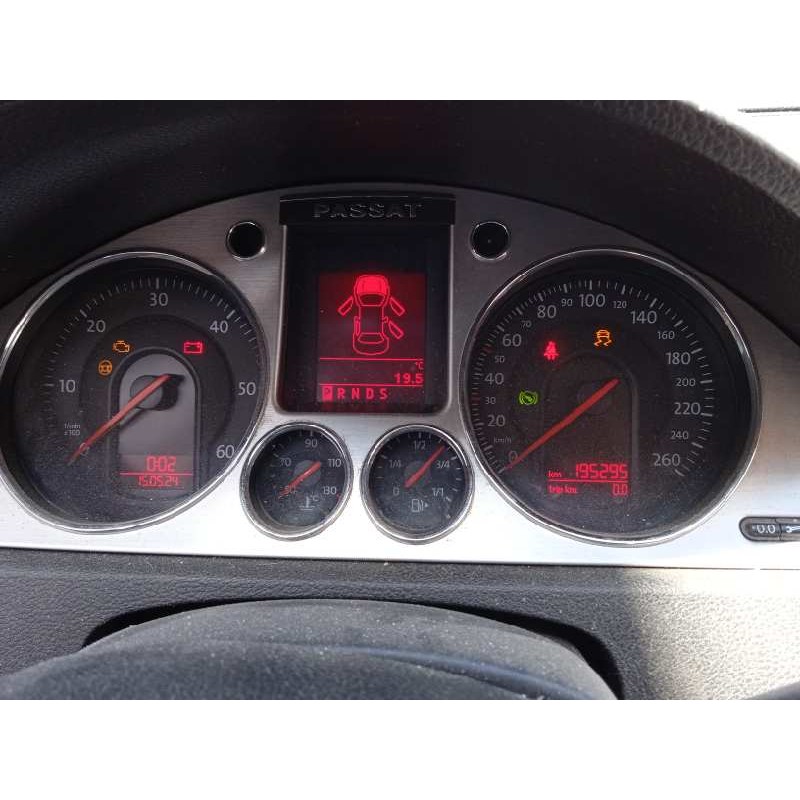 Recambio de cuadro instrumentos para volkswagen passat variant (3c5) trendline referencia OEM IAM 3C0920870QX 3C0920870QX000 