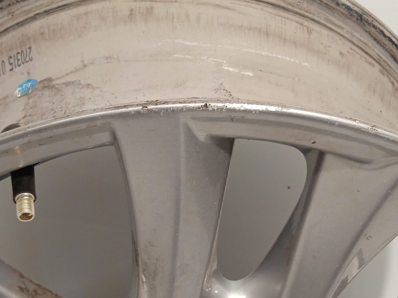 Recambio de llanta para mazda 3 lim. () 2.2 turbodiesel cat referencia OEM IAM 9965E76560  