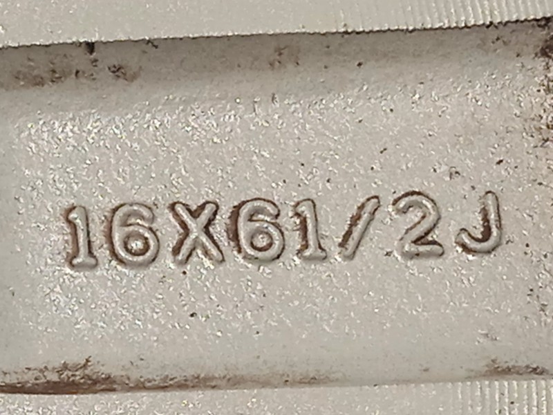Recambio de llanta para mazda 3 lim. () 2.2 turbodiesel cat referencia OEM IAM 9965E76560  