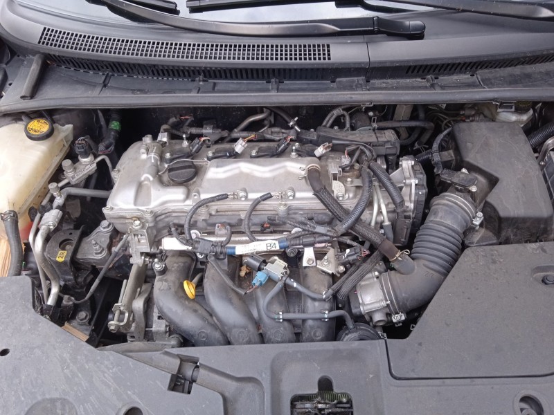 toyota avensis station wagon (_t27_) del año 2011