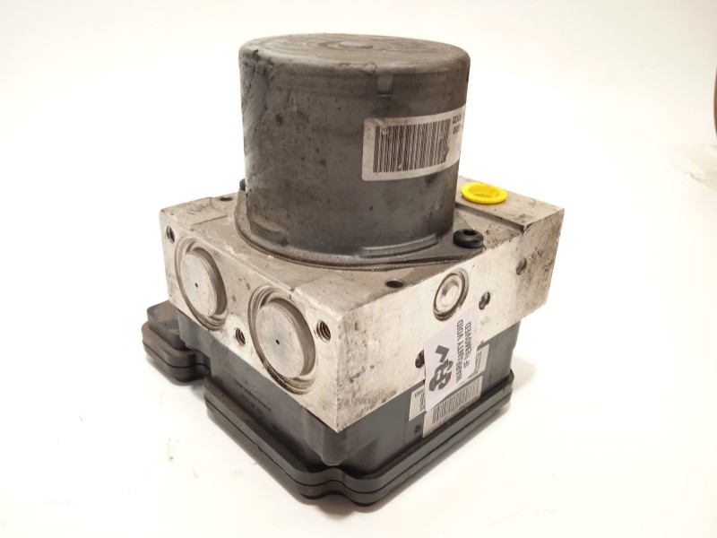 Recambio de abs para hyundai i30 (gd) style referencia OEM IAM 58920A6210 6158945200 A658920500