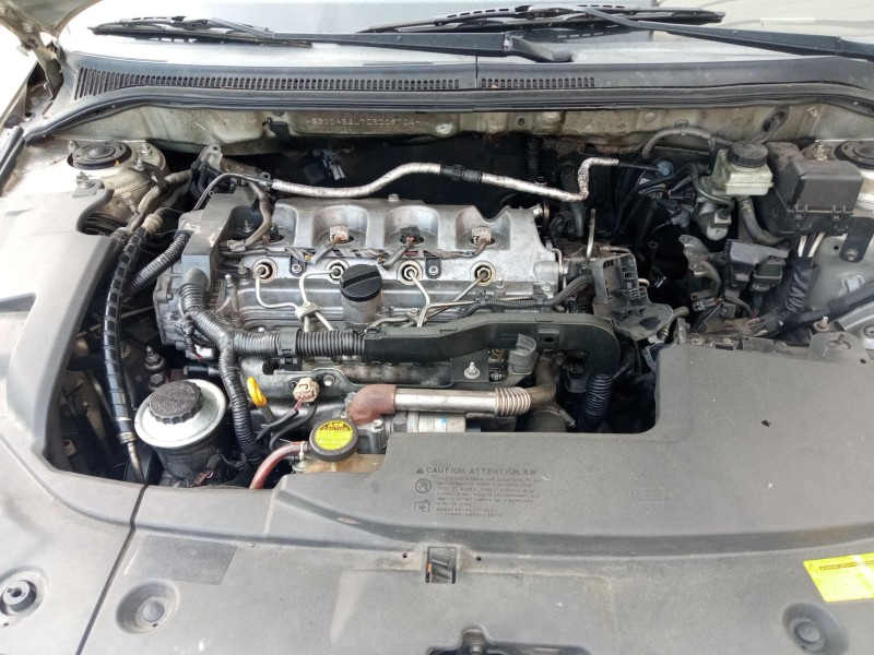 toyota avensis (_t25_) del año 2005