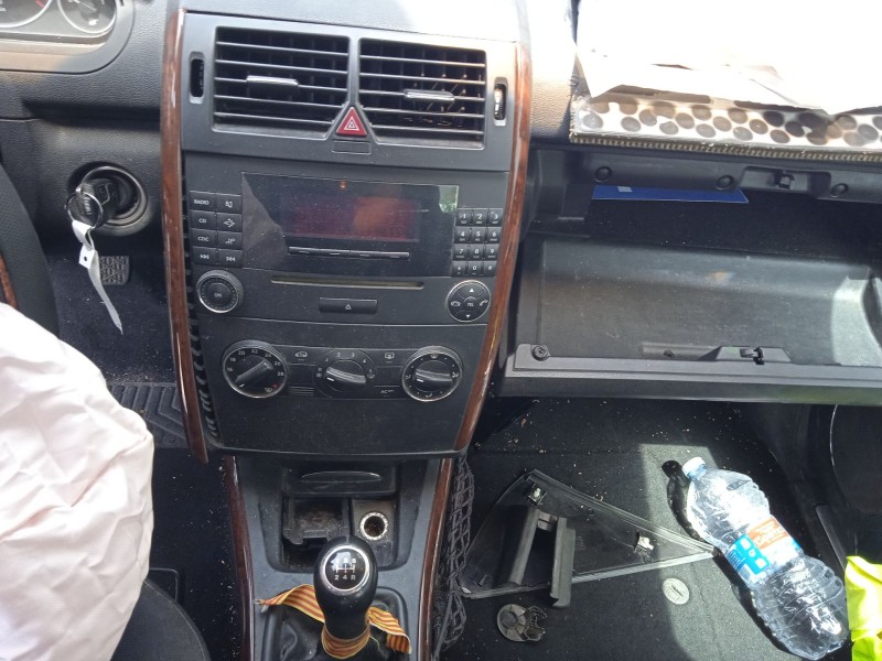 mercedes-benz clase a (w169) del año 2004