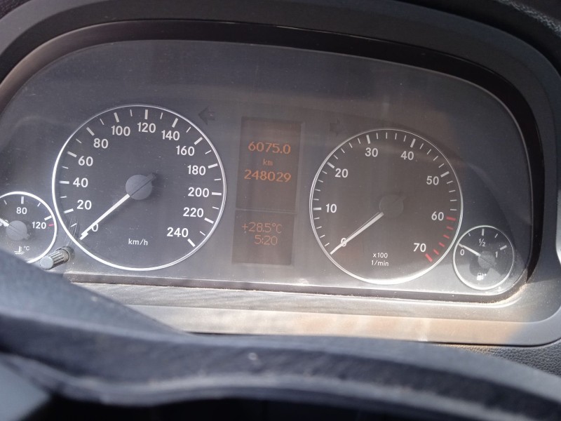 mercedes-benz clase a (w169) del año 2004