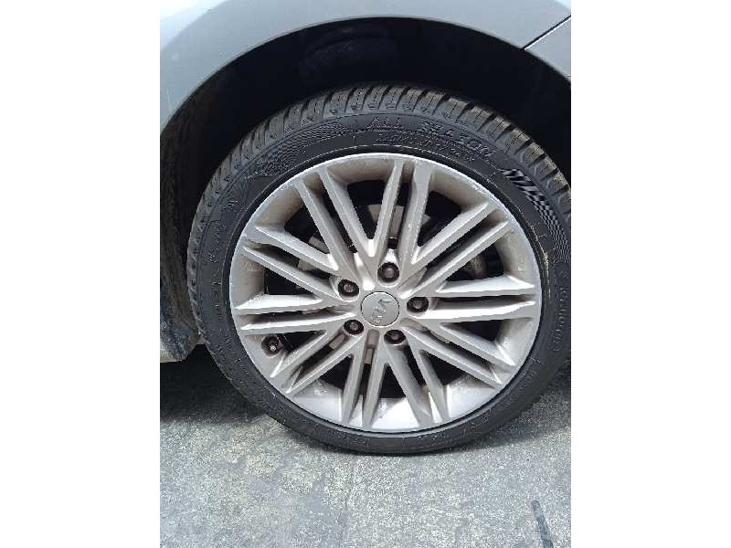 kia carens iv van (a4) del año 2018