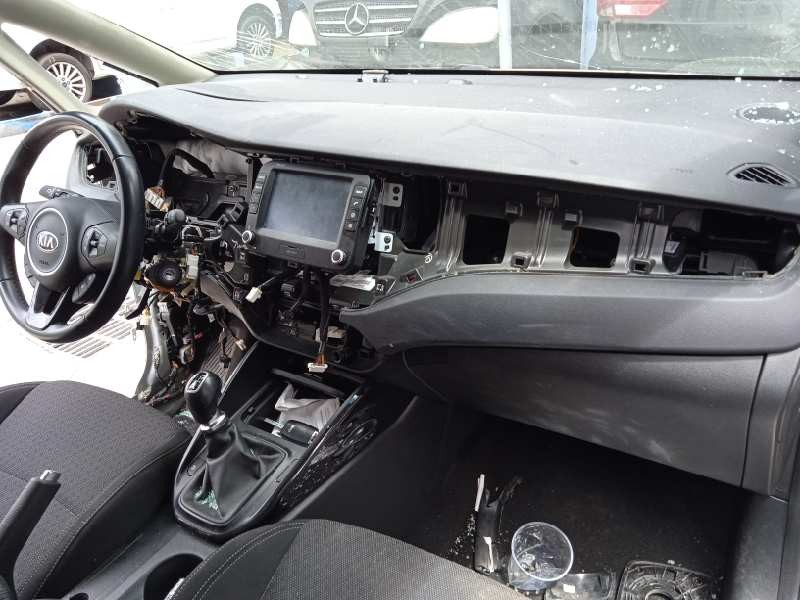 kia carens iv van (a4) del año 2018