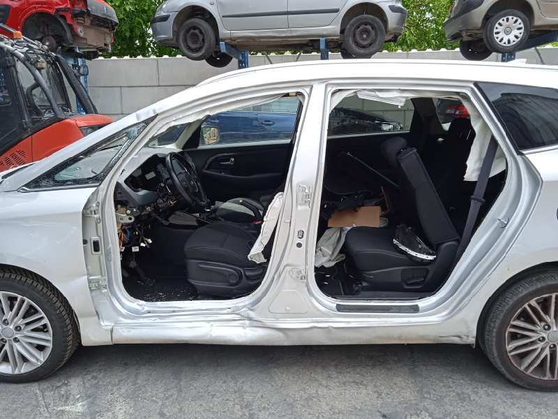 kia carens iv van (a4) del año 2018