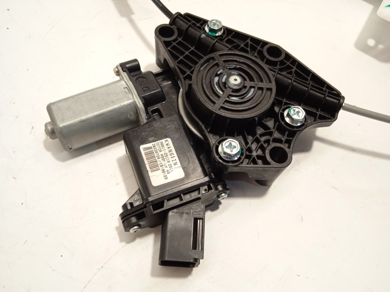 Recambio de elevalunas delantero izquierdo para mg mg zs suv 1.5 vti referencia OEM IAM 10233935  