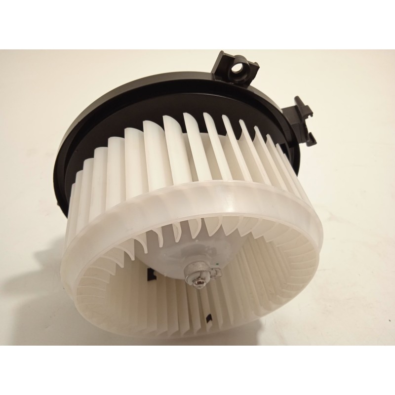 Recambio de motor calefaccion para mg mg zs suv 1.5 vti referencia OEM IAM ASMCJ40405  ZFF11501