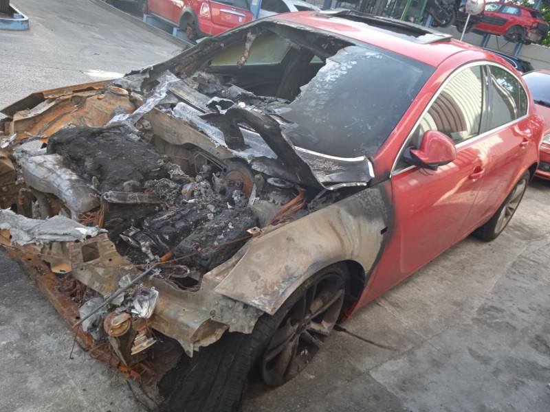 opel insignia a (g09) del año 2011