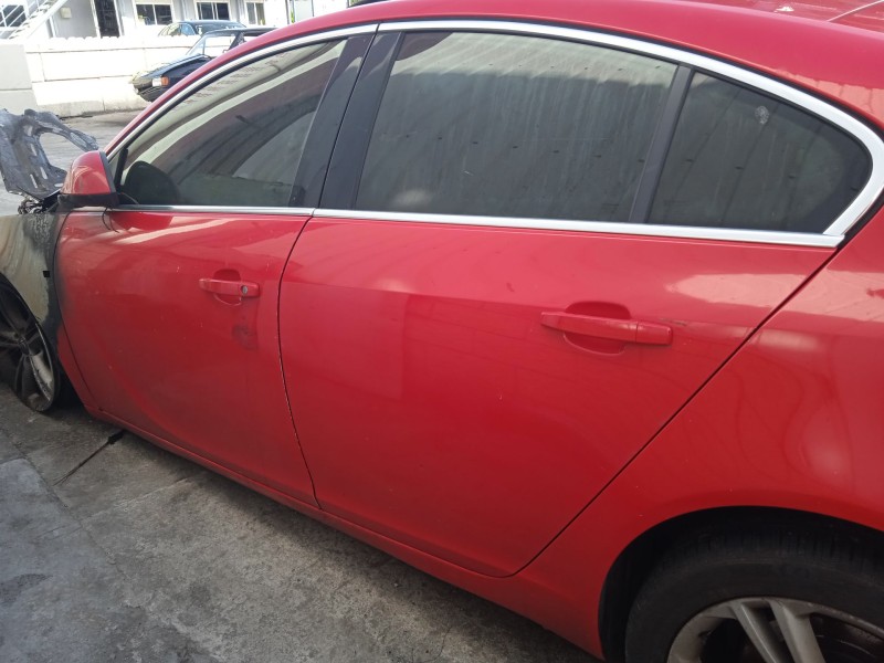 opel insignia a (g09) del año 2011