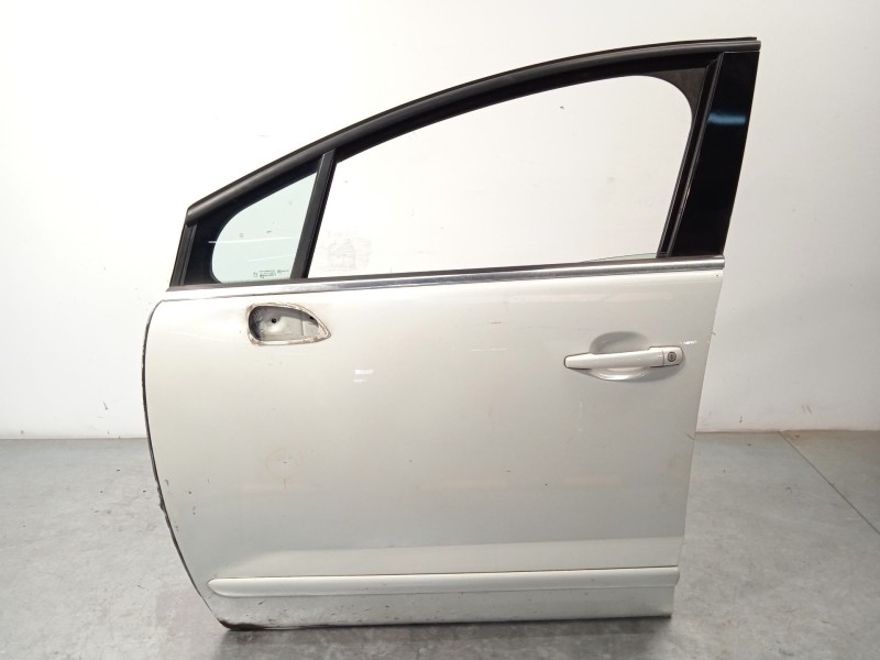 Recambio de puerta delantera izquierda para peugeot 5008 1.6 hdi fap referencia OEM IAM 9002AR  