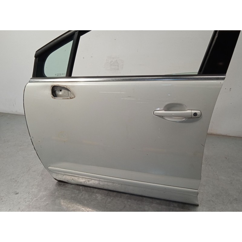 Recambio de puerta delantera izquierda para peugeot 5008 1.6 hdi fap referencia OEM IAM 9002AR  