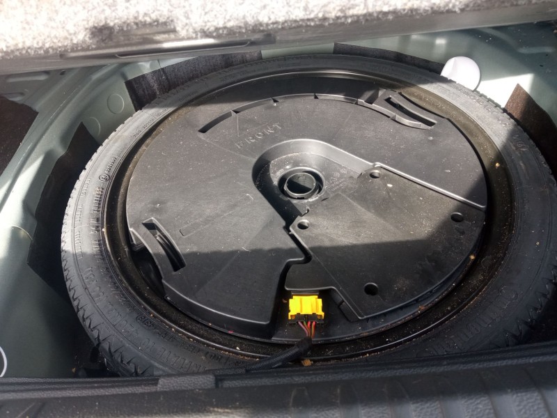 seat arona (kj7, kjp) del año 2019