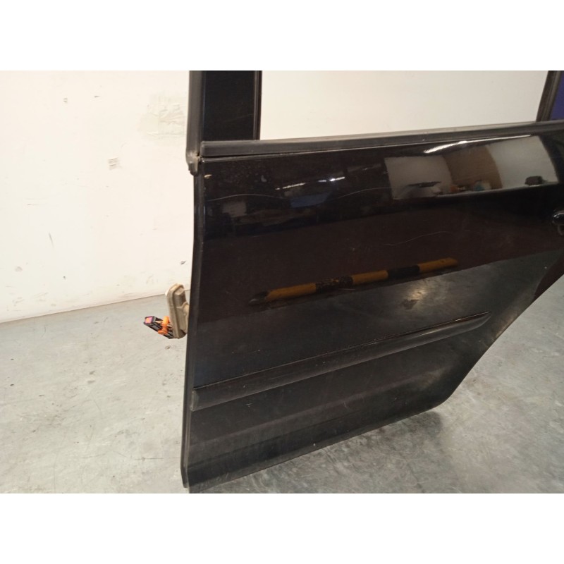 Recambio de puerta trasera izquierda para volkswagen touran (1t1) advance referencia OEM IAM 1T0833055R 1T0833055S 
