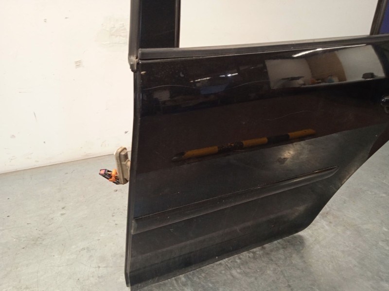 Recambio de puerta trasera izquierda para volkswagen touran (1t1) advance referencia OEM IAM 1T0833055R 1T0833055S 