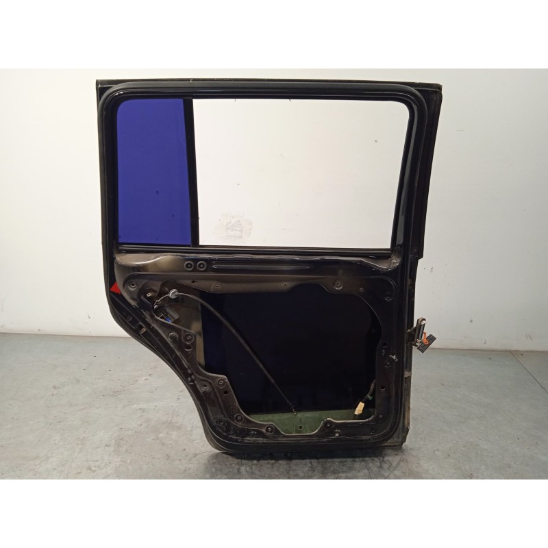 Recambio de puerta trasera izquierda para volkswagen touran (1t1) advance referencia OEM IAM 1T0833055R 1T0833055S 