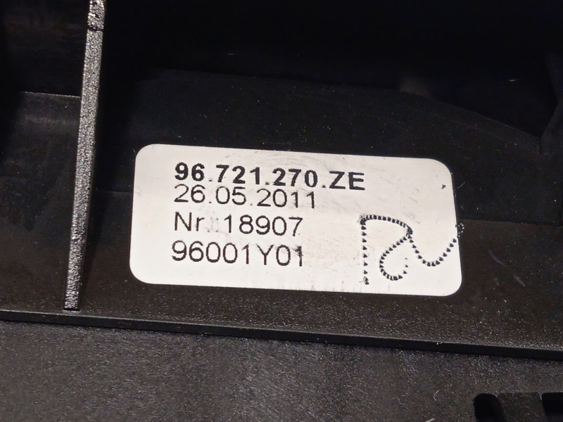 Recambio de palanca cambio para peugeot 5008 1.6 hdi fap referencia OEM IAM 9687024580 96721270ZE 